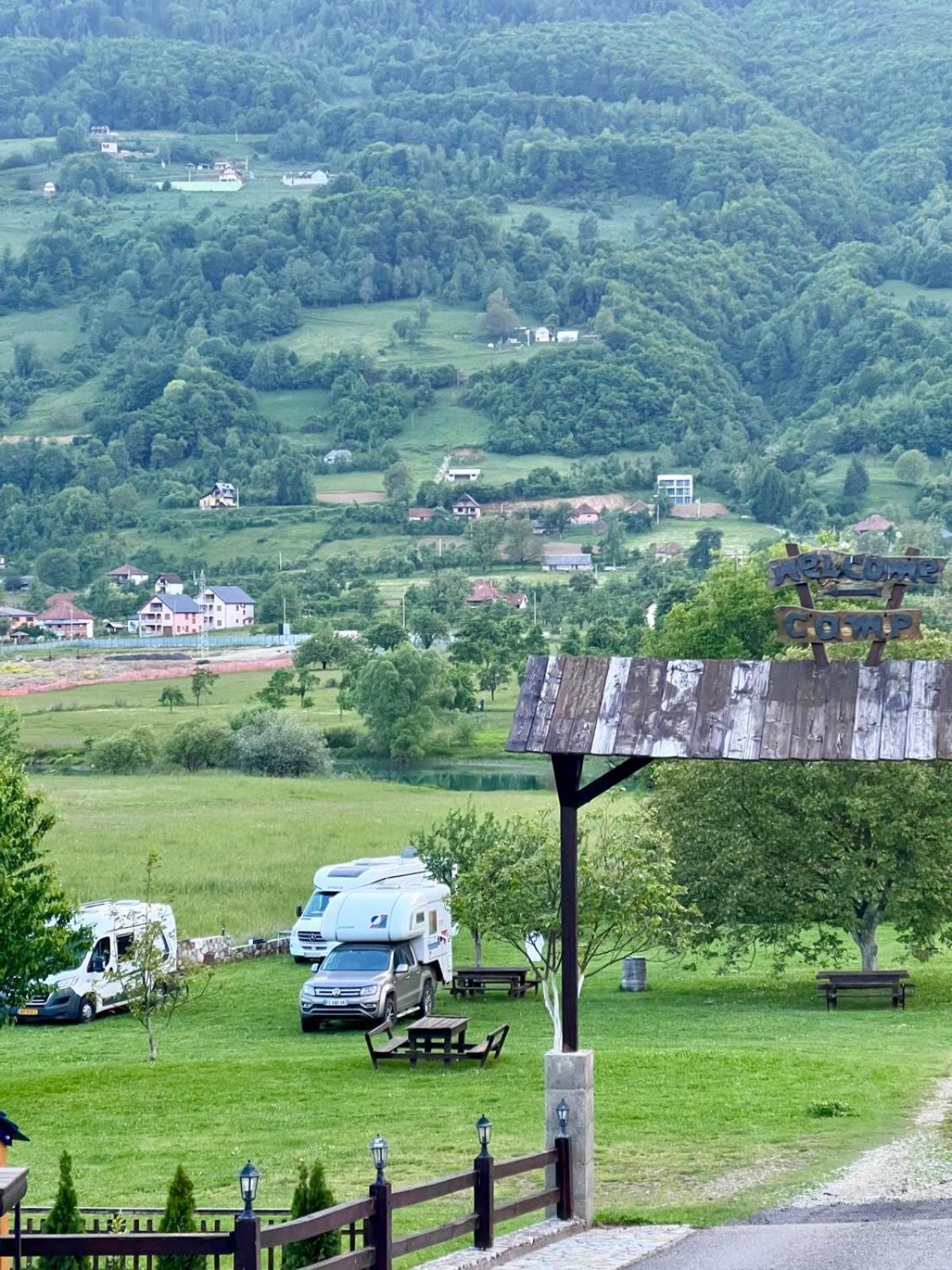 Camp Hotel Lake Views Plav Exteriér fotografie