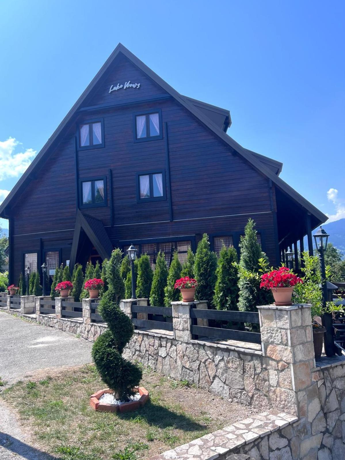 Camp Hotel Lake Views Plav Exteriér fotografie